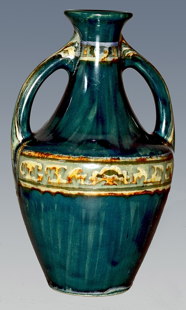 Nr.: 91, On offer decorative pottery made by Rozenburg, Description: Plateel Vase, Height 17 cm width 10 cm, period: Year 1895, Decorator : unknown, 