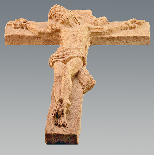 Nr.: 239, Te koop aangeboden sieraardewerk van Brouwer W.C.  Plateel Vormstuk (kruis), Leiderdorp , Hoog 41 cm , Breed 32 cm , Jaar +/- 1901
