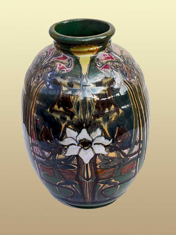 Nr.: 275, Already sold : decorative pottery made by Holland Utrecht , Description: Plateel Vase, Height 35,6 cm width 25 cm, period: Year 1894-1918, Decorator : unknown , 