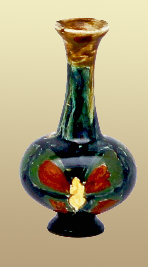 Nr.: 347, On offer a Rozenburg miniature vase
